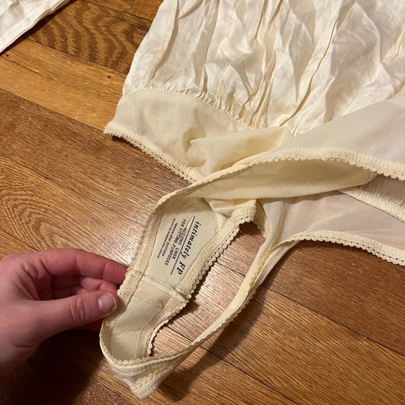 NWOT Free People Off White Satin Long Sleeve Floral Embroidery Body Suit, Size S - Picture 9 of 9